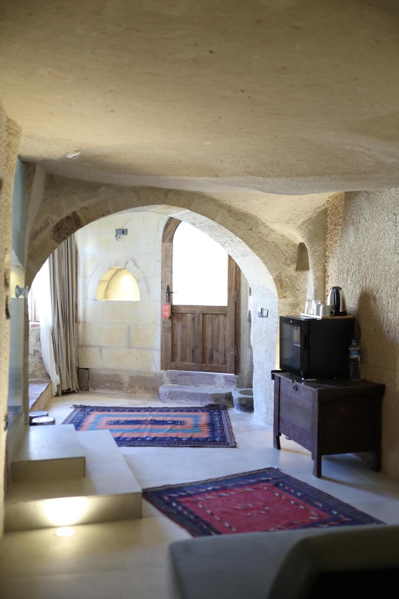 Potamia Cave Suites Ortahisar Buitenkant foto